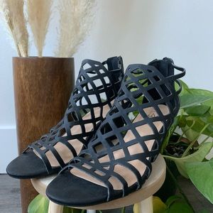 Material girl mesh black wedges, size 8
